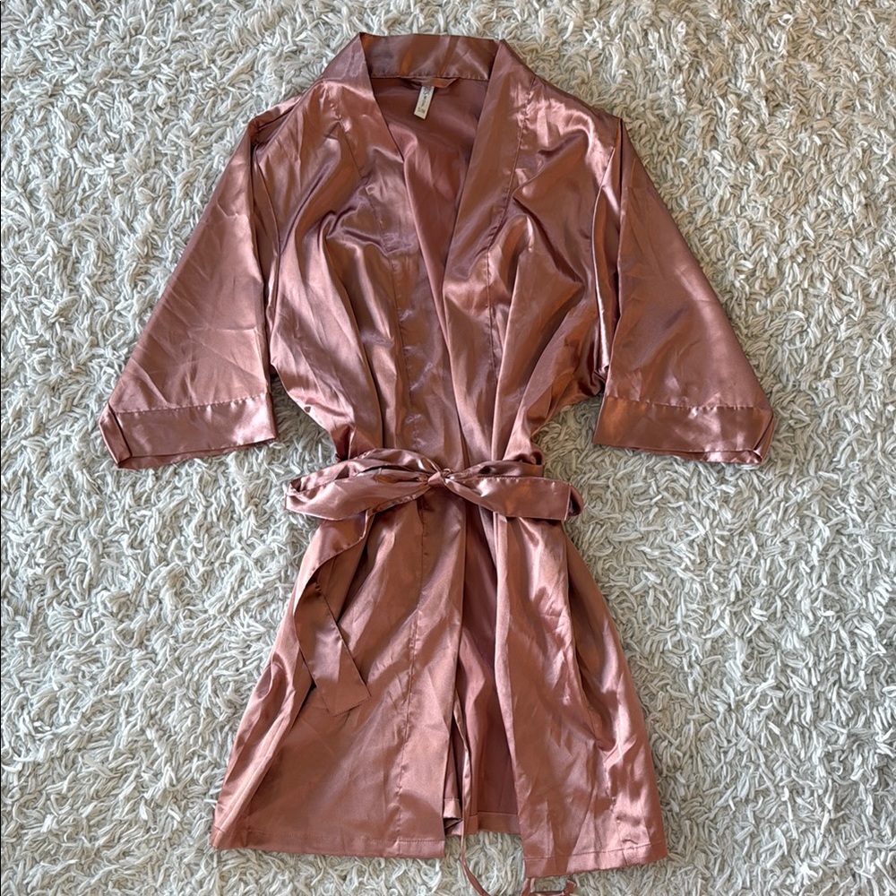 David's Bridal Rose Gold Satin Robe